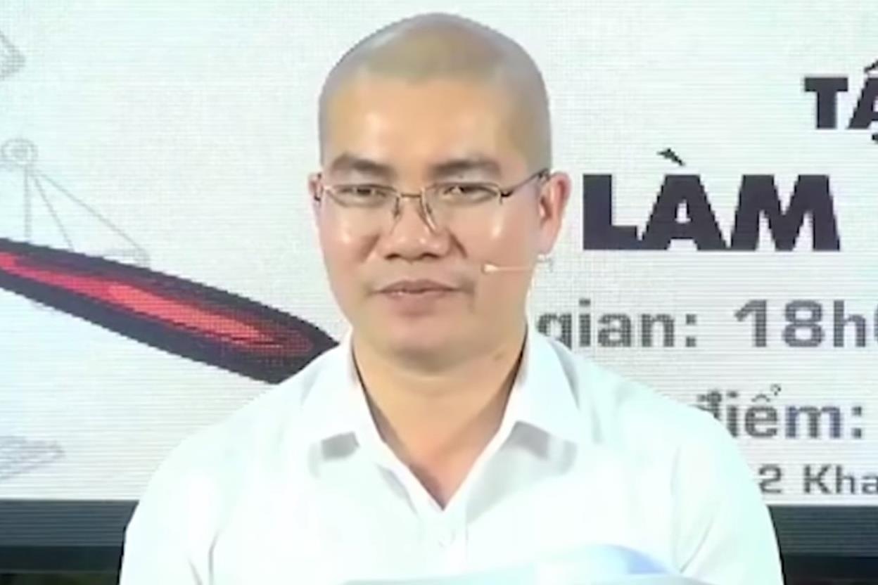 CEO Alibaba khong lam viec voi co quan chuc nang vi ban livestream? hinh anh