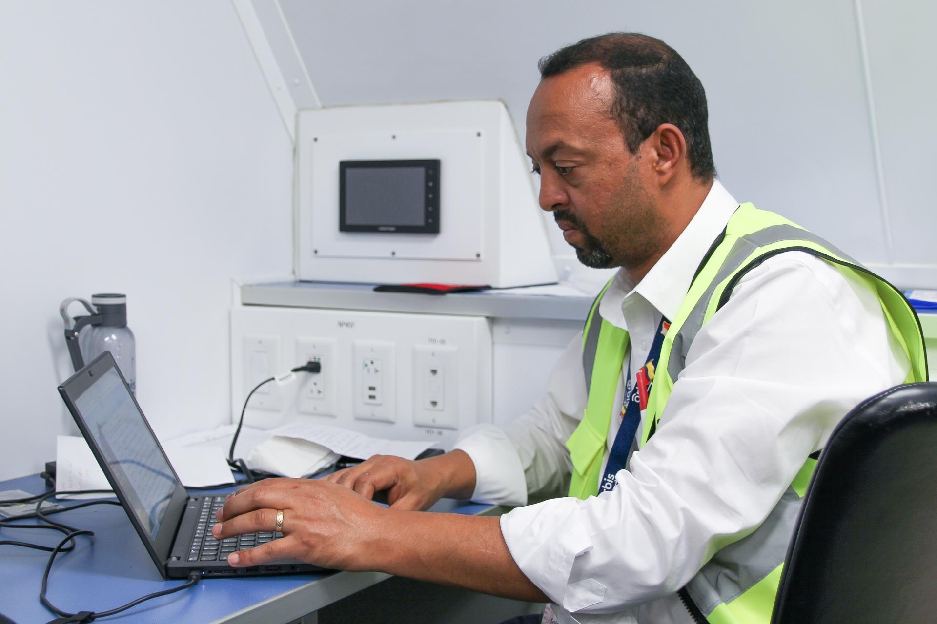 benh vien bay anh 11