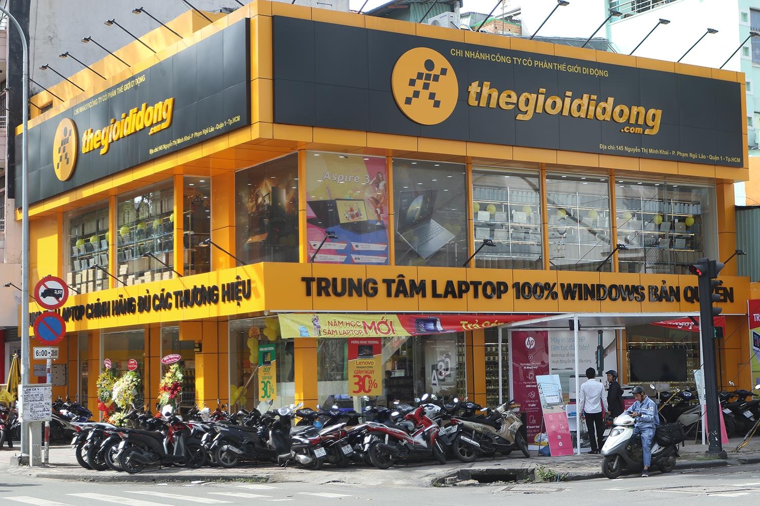 Smartphone bao hoa, The gioi Di dong muon thu them 3.000 ty tu laptop hinh anh