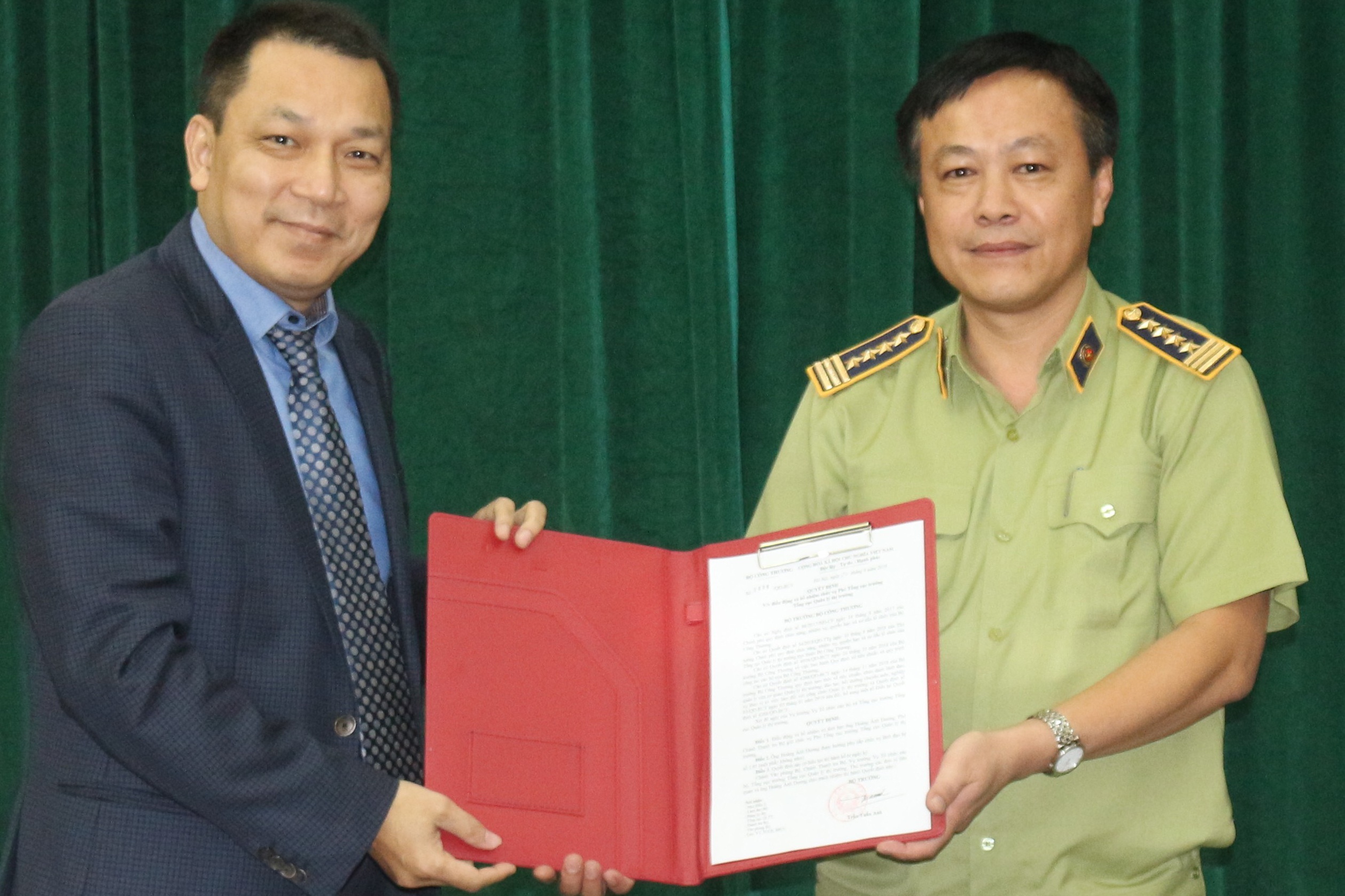 Tong cuc Quan ly thi truong anh 1