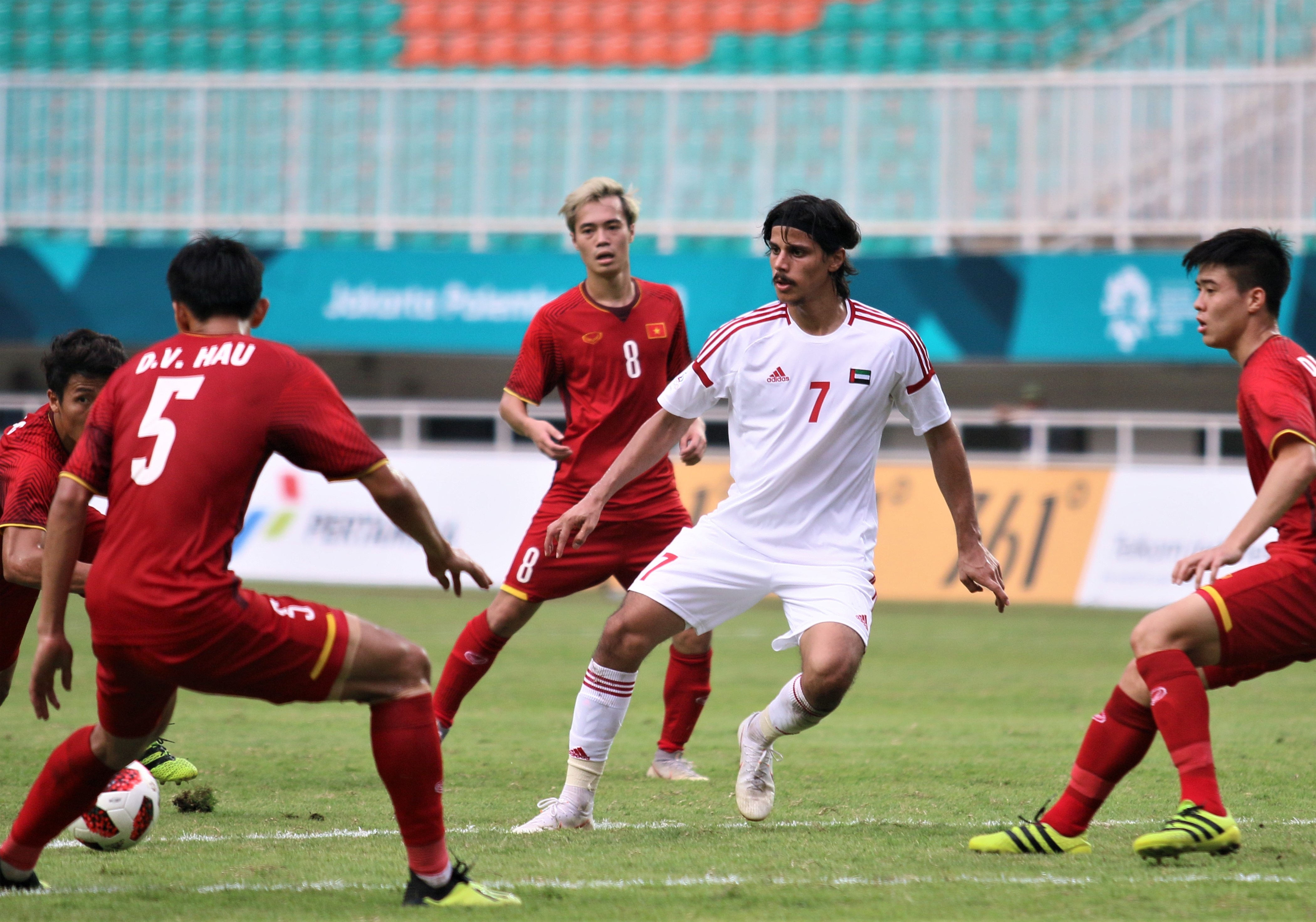 U22 Việt Nam gặp U22 UAE ảnh 1 U22 Viet Nam gap U22 UAE anh 1