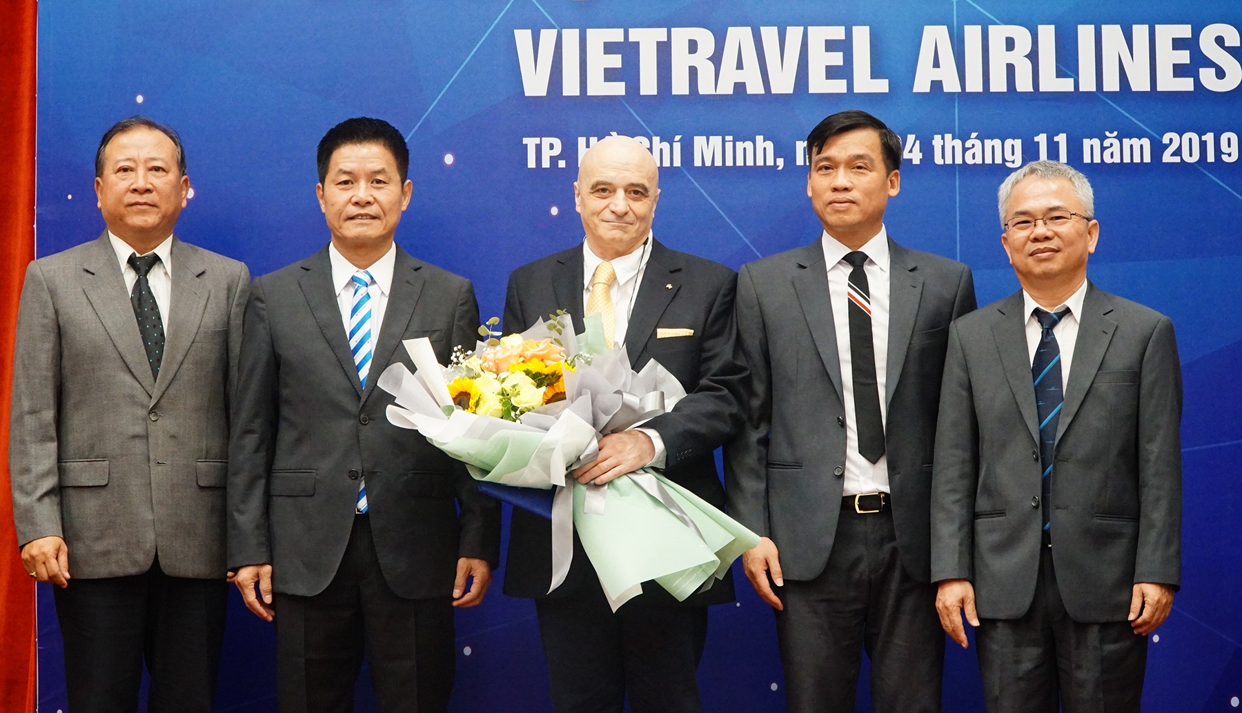 'Vietravel Airlines sử dụng phi công nước ngoài thay vì người Việt