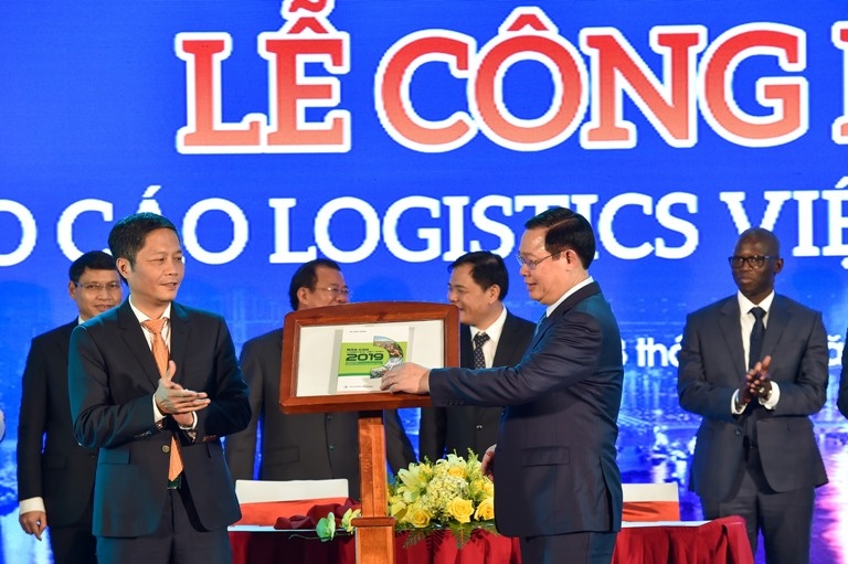 tom tu bac va nam anh 1