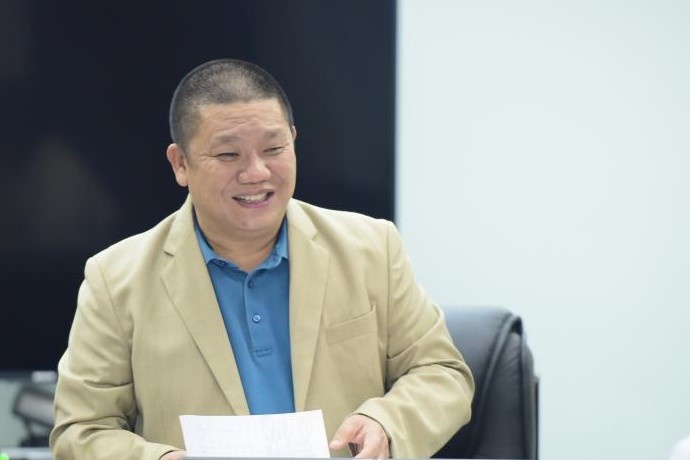 Chu tich Hoa Sen o tren nui, moi thang den cong ty 1-2 lan hinh anh