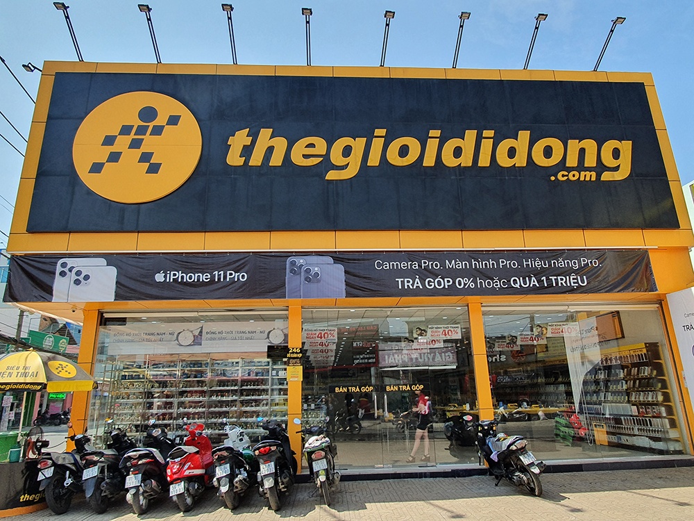 Cac sep The gioi Di dong vung tien ty mua co phieu khi gia giam sau hinh anh