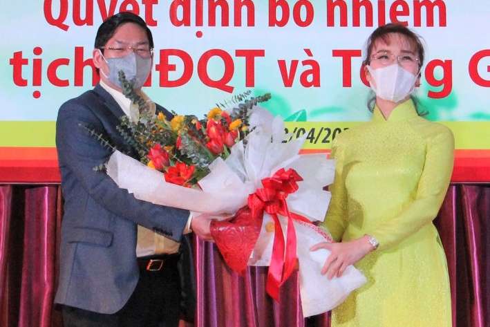 Ngan hang HDBank thay tong giam doc hinh anh