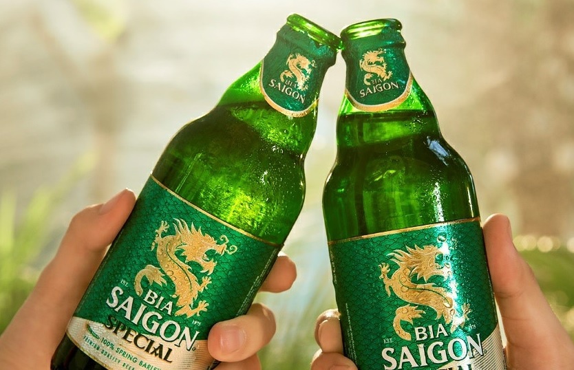Sabeco chi 7 ty dong/ngay de quang cao bia hinh anh