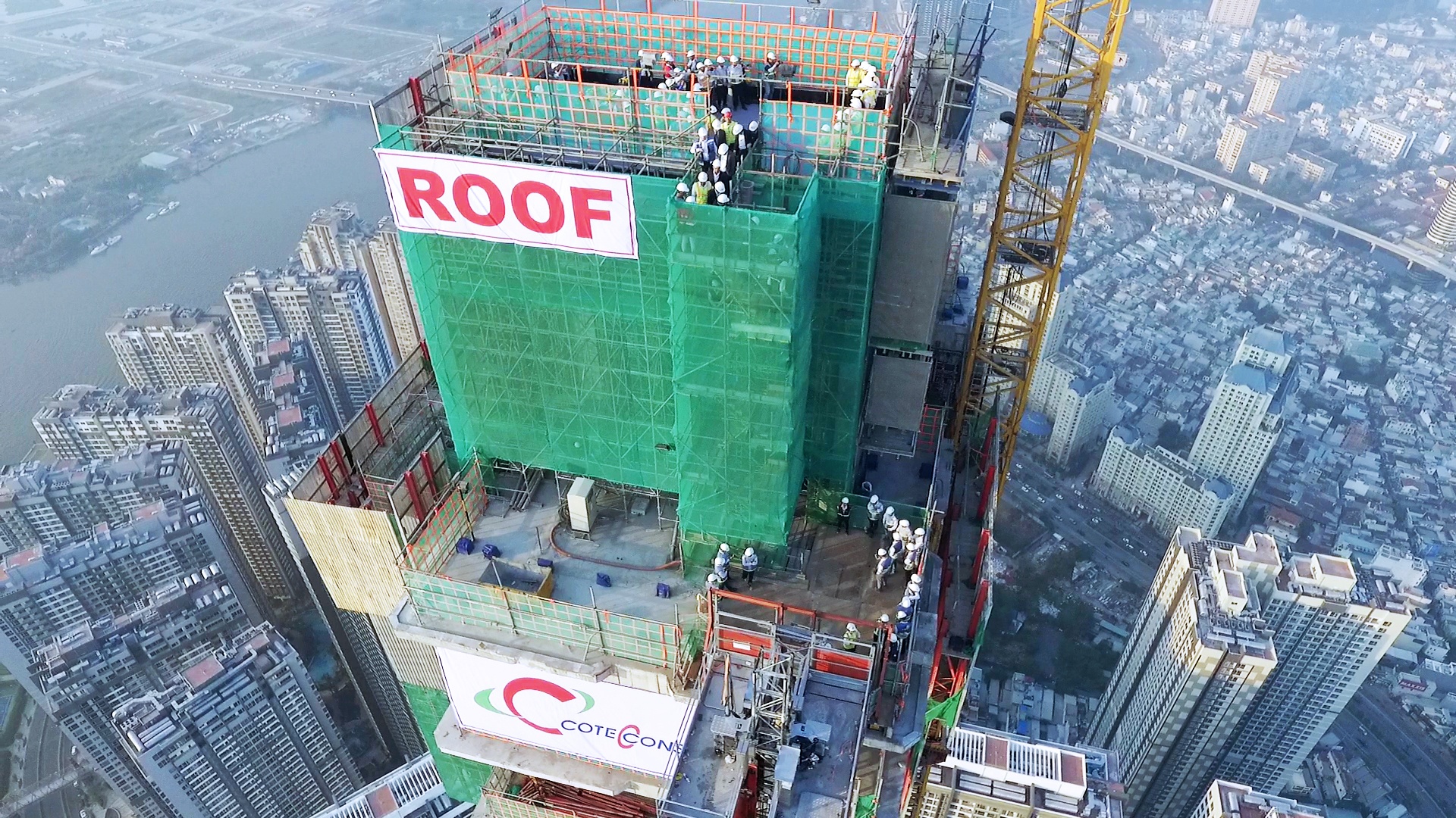 Loi nhuan cua Coteccons tiep tuc giam manh hinh anh