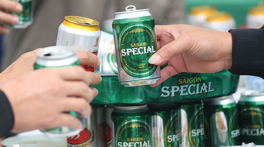 Sabeco thiet hai nang ne sau Nghi dinh 100 va Covid-19 hinh anh