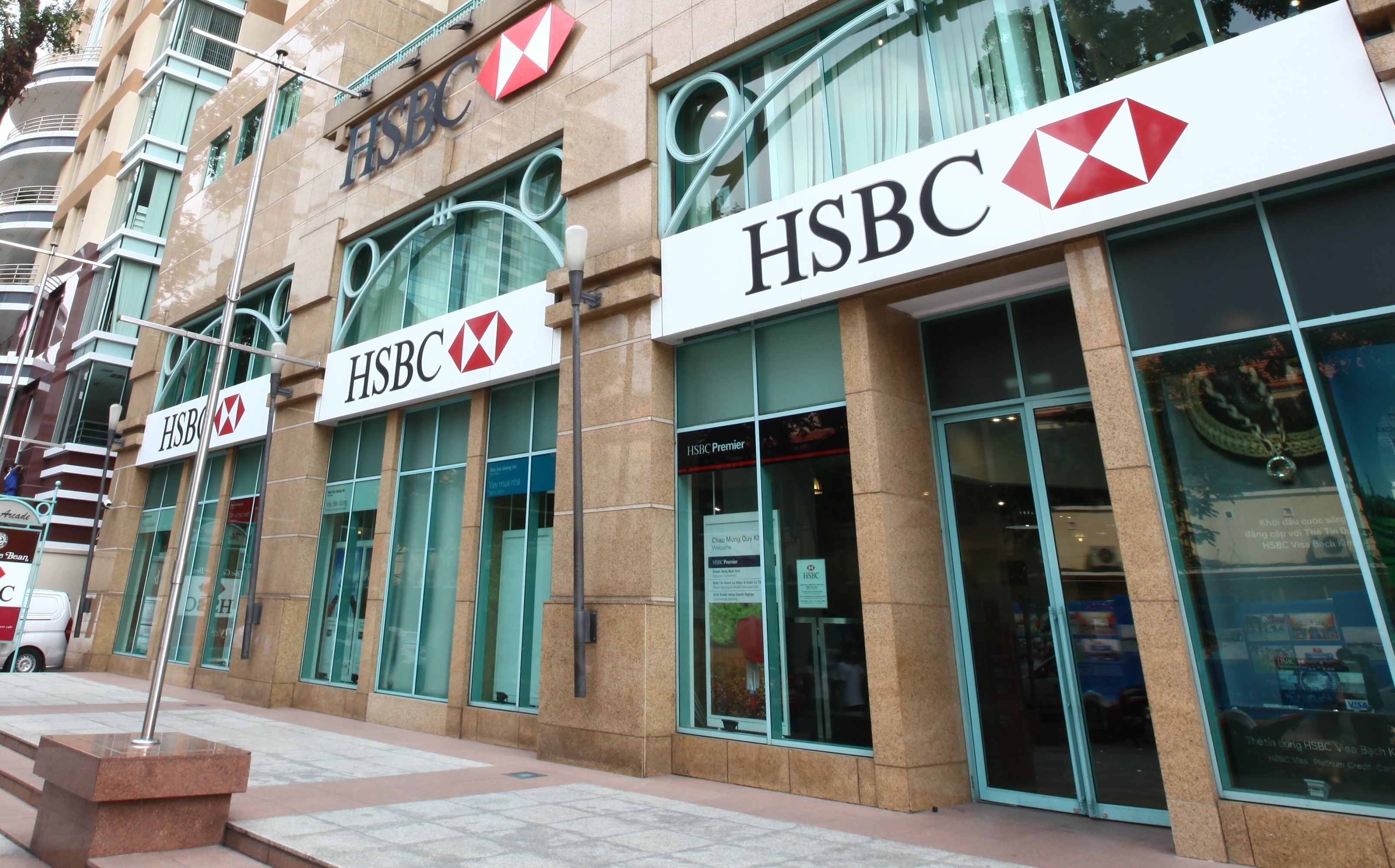 Ngan hang nuoc ngoai dau tien phat hanh trai phieu tai Viet Nam hinh anh