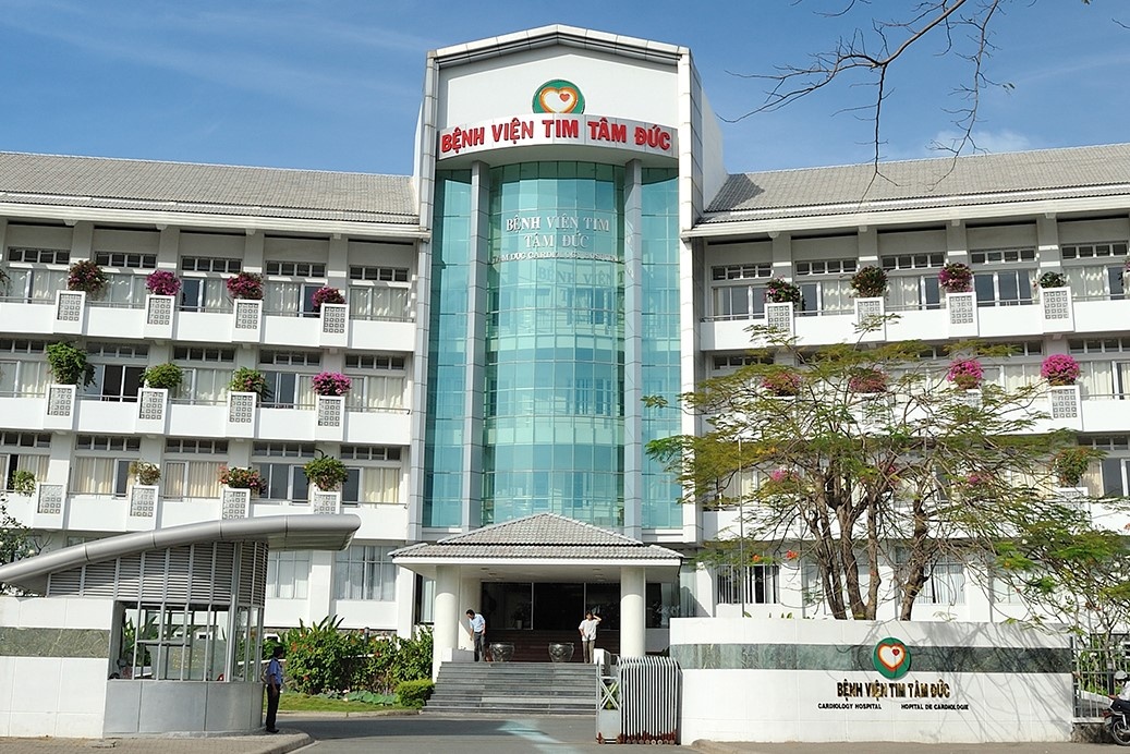 Benh vien tu nhan lai tram ty/nam hinh anh