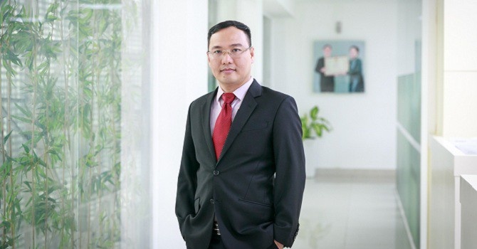 Lien tuc thua lo, Chu tich Dien Quang roi ghe dai dien phap luat hinh anh