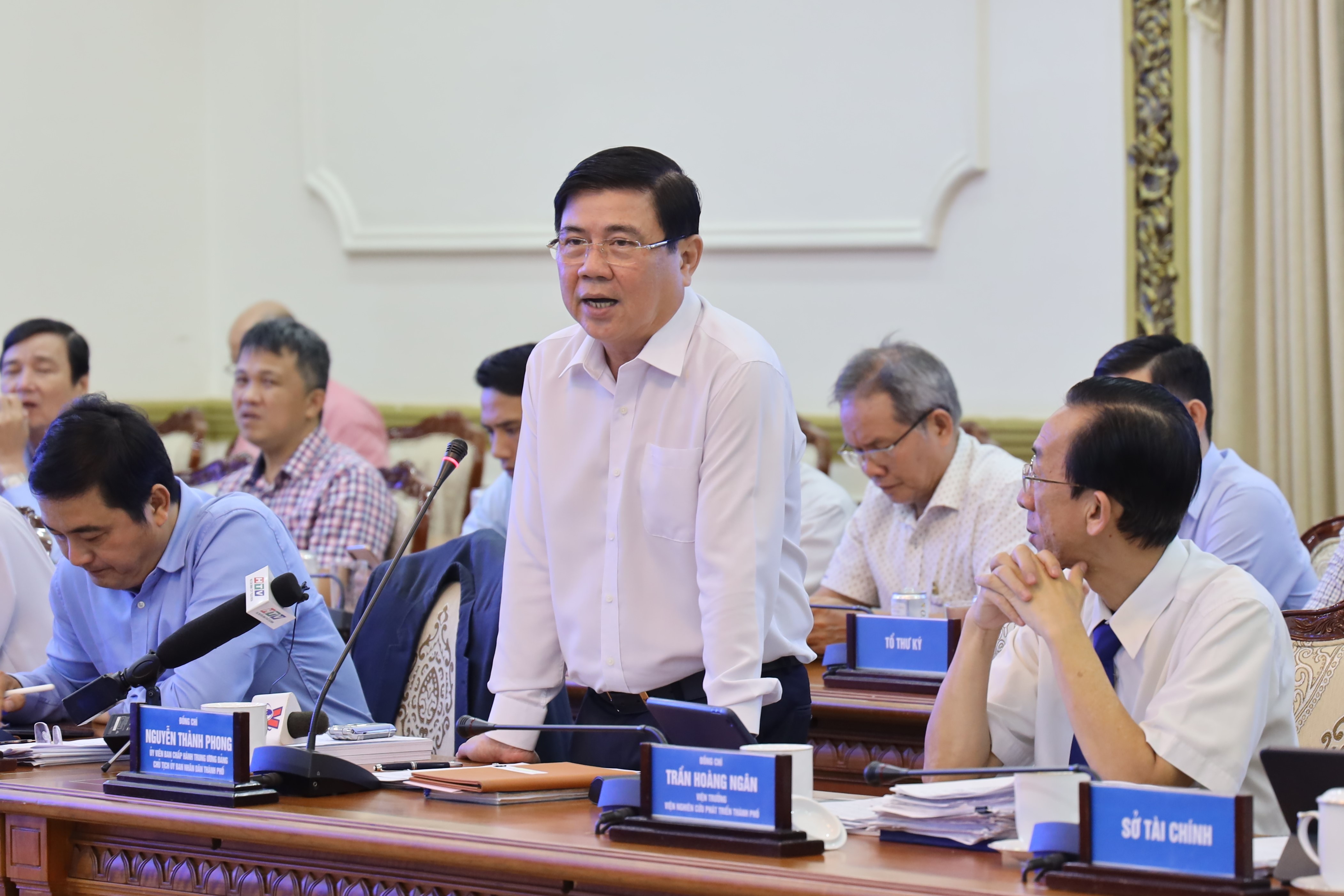 chu tich tp.hcm anh 1