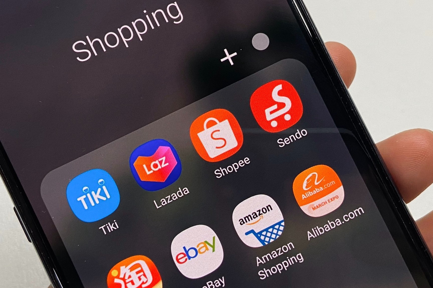 Vi sao Shopee vuot mat Lazada, Sendo va Tiki? hinh anh