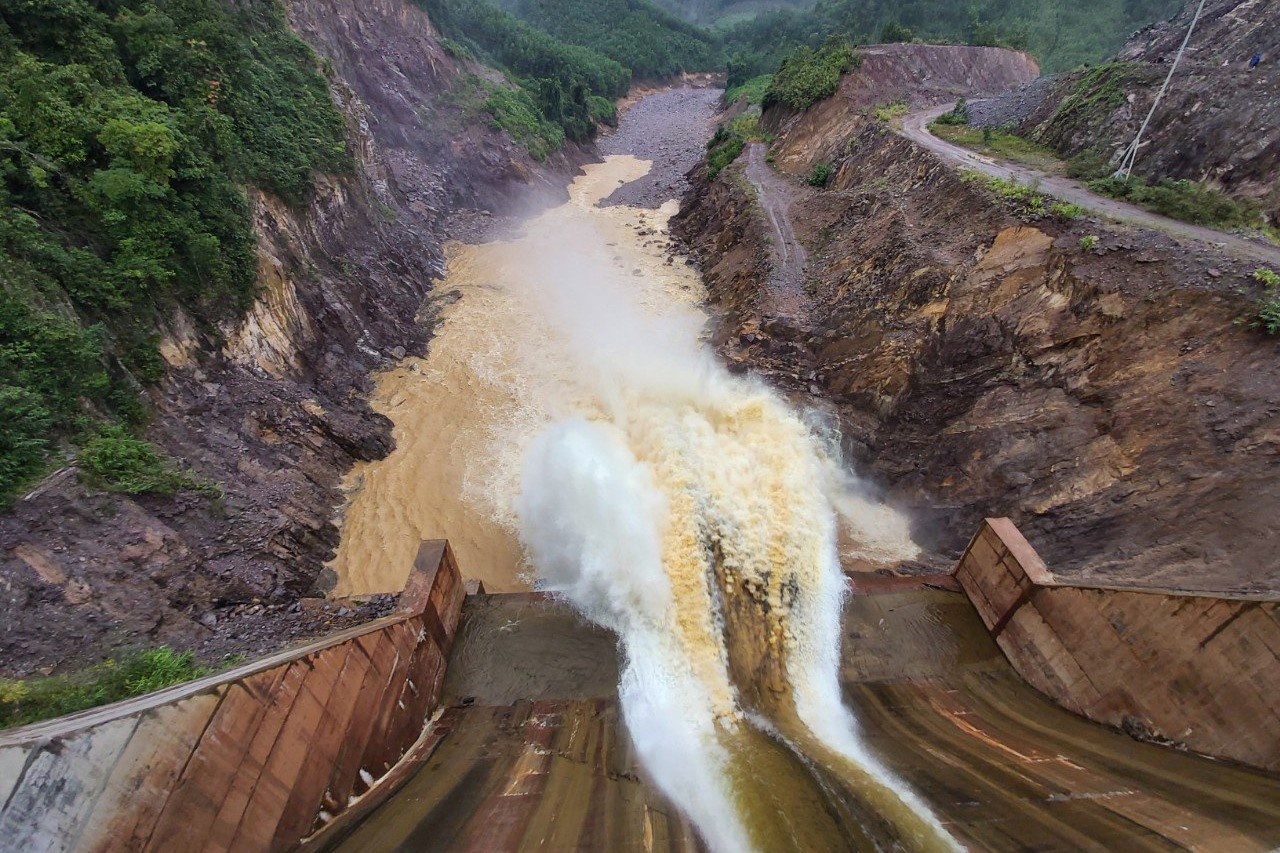 Thu hoi giay phep hoat dong cua thuy dien Thuong Nhat hinh anh