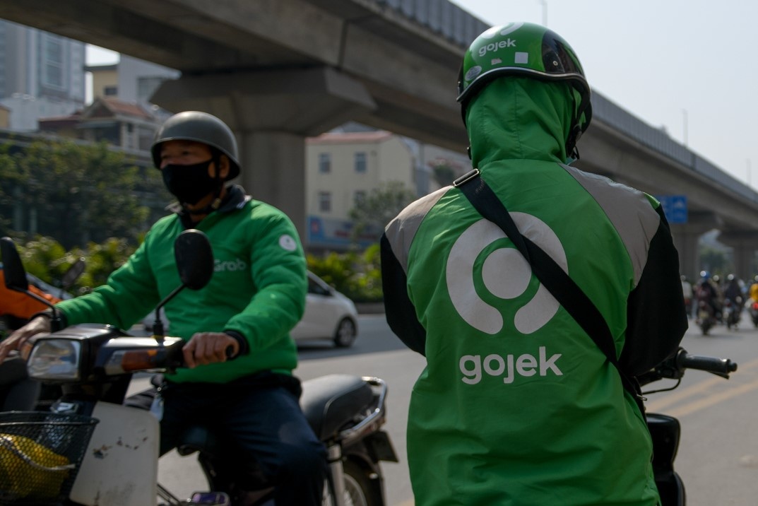 Den luot Gojek tang gia cuoc hinh anh
