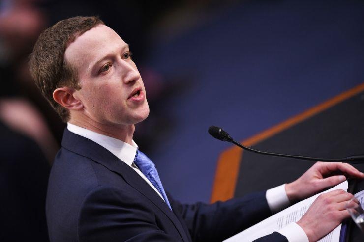 Facebook va Google se dieu tran truoc Quoc hoi My hinh anh