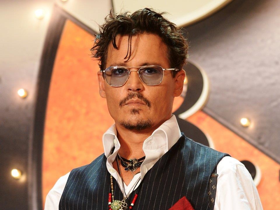 Danh muc dau tu khong lo cua 'Cuop bien Caribbean' Johnny Depp hinh anh