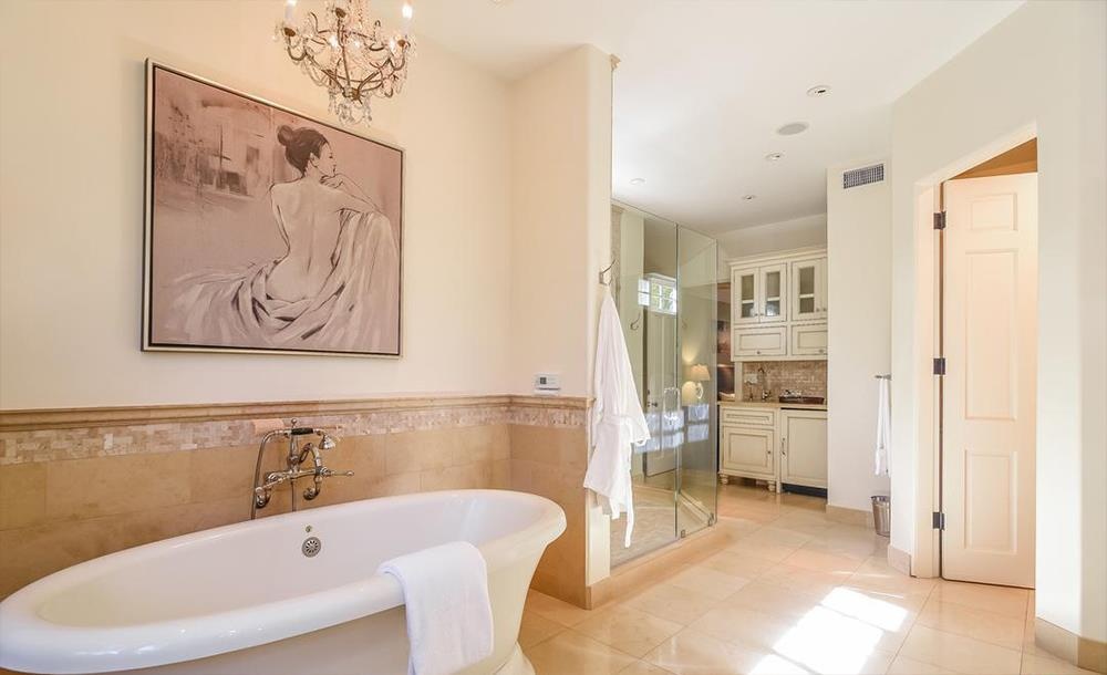 Avril Lavigne anh 10