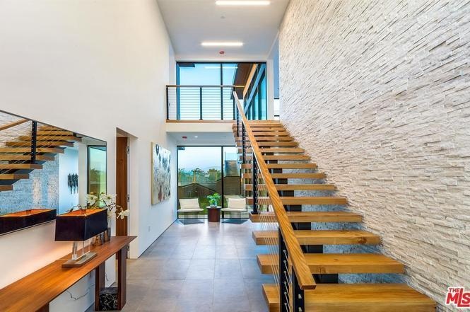 Ban gai ty phu anh 11