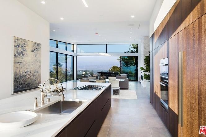 Ban gai ty phu anh 5