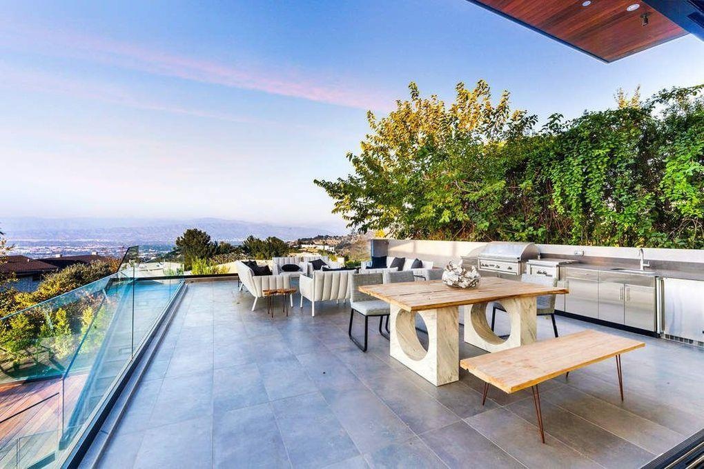 Ban gai ty phu anh 12