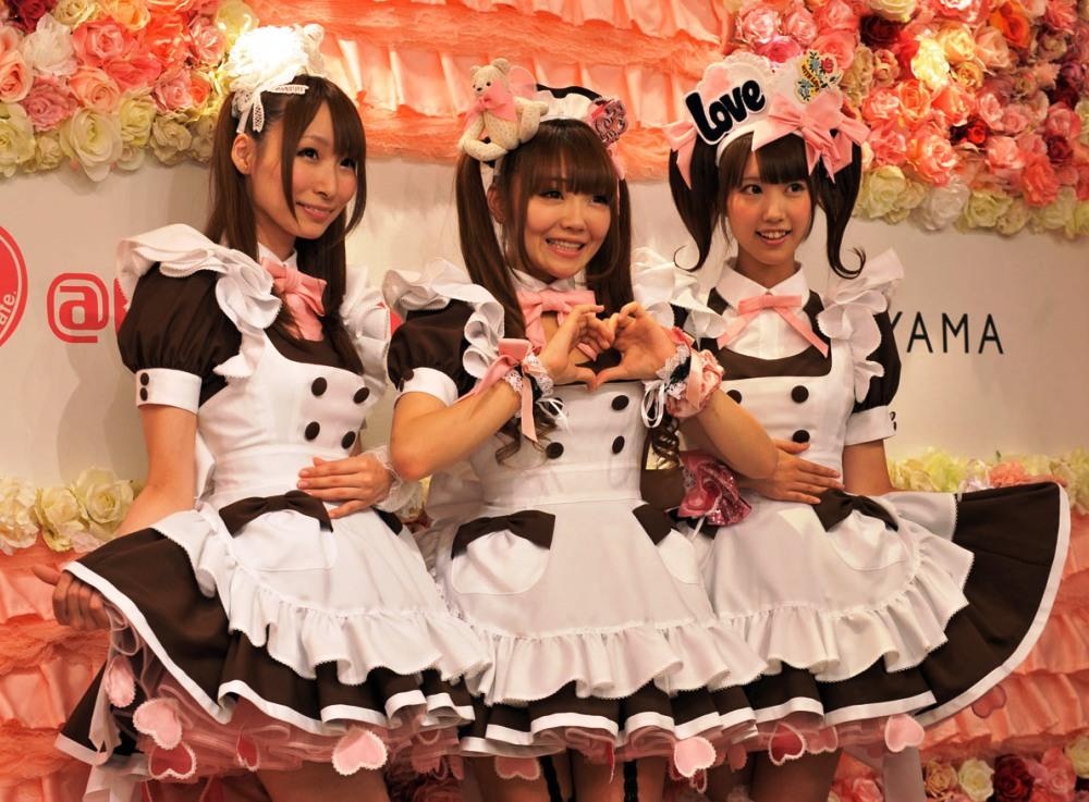 Phuc vu bikini anh 4