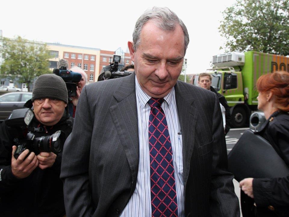 Ty phu pha san anh 3