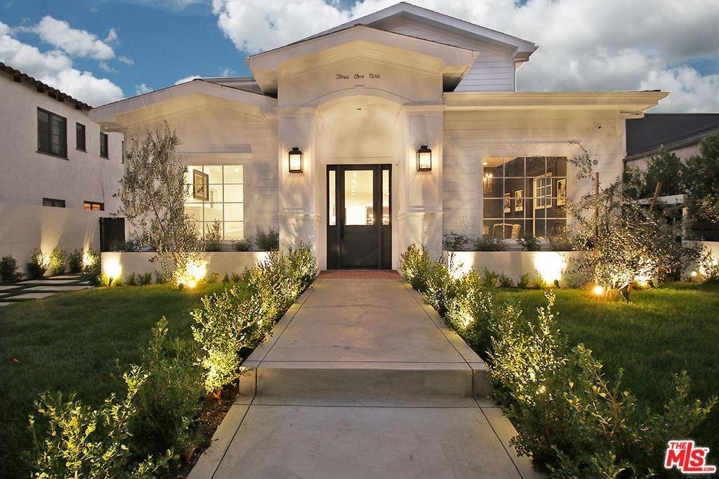 Co gi o biet thu sang trong cua 'qua bom sex' Margot Robbie hinh anh