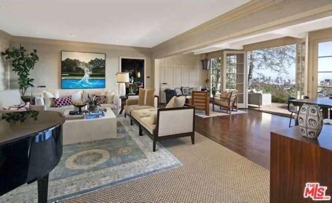 nha cua ty phu anh 3