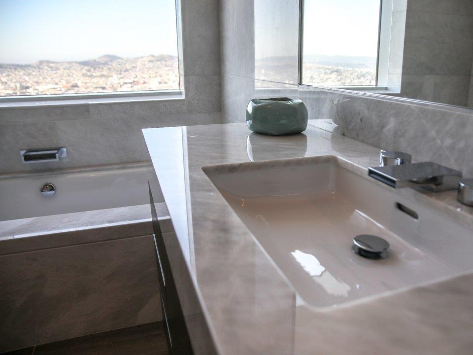 Bat dong san cao cap anh 18