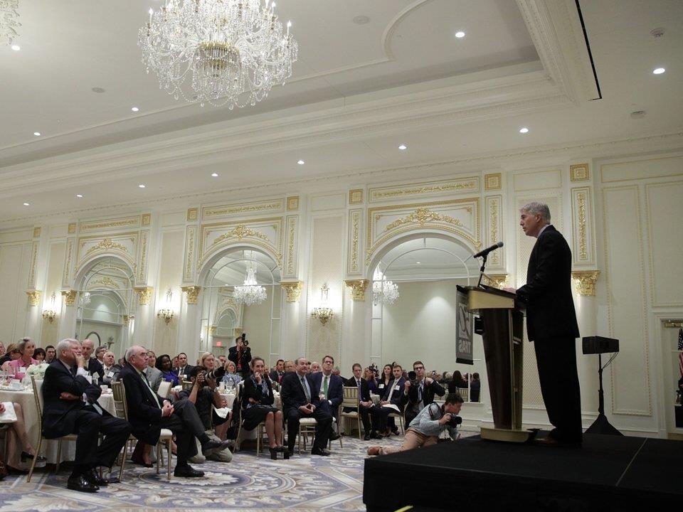 Tong thong Donald Trump anh 12