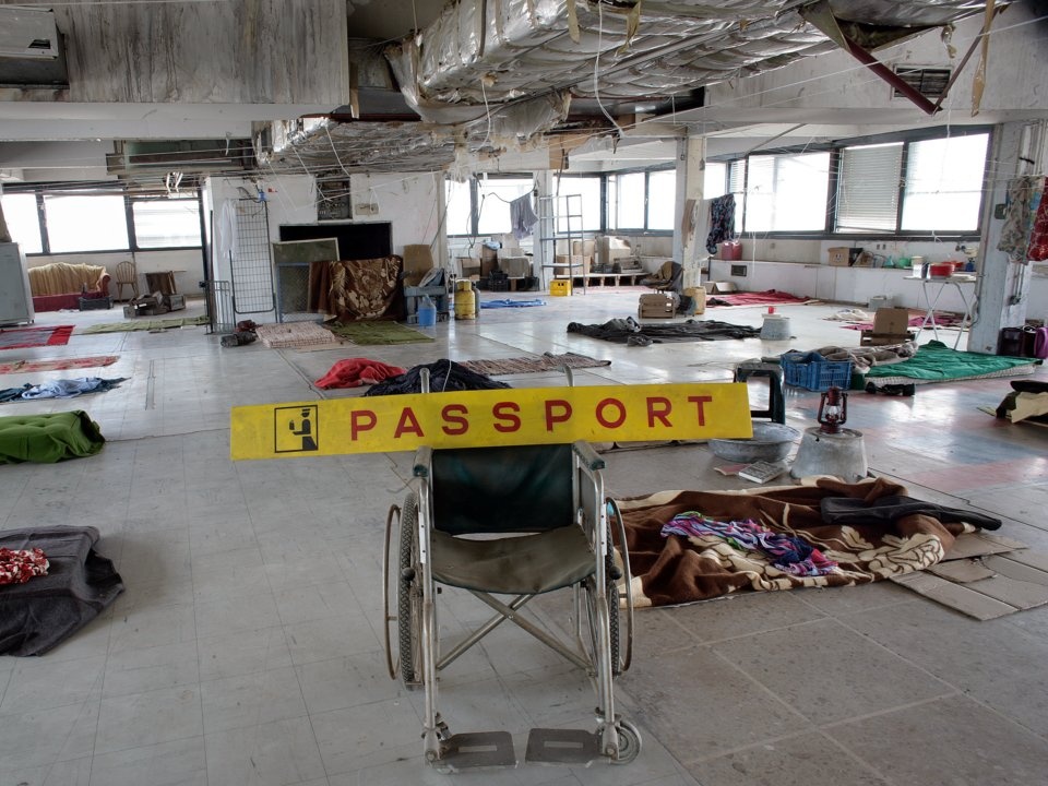 Nhung cong trinh bi bo hoang anh 2