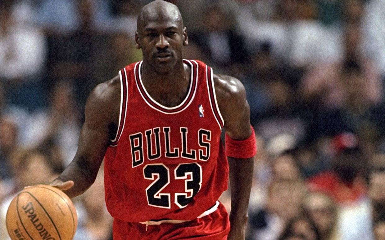 Ty phu bong ro Michael Jordan giau co va tieu xai xa xi den muc nao hinh anh