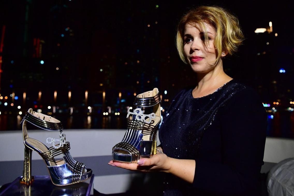 Giay dat nhat the gioi anh 1