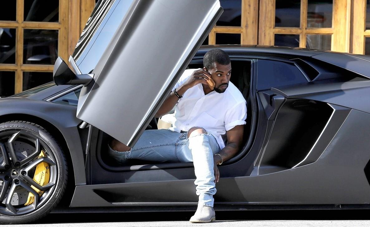 Kanye West - rapper kiem nhieu tien nhat nam 2019 - giau co nao? hinh anh