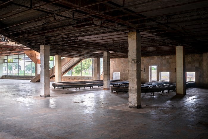 sân bay bỏ hoang ảnh 8 san bay bo hoang anh 8