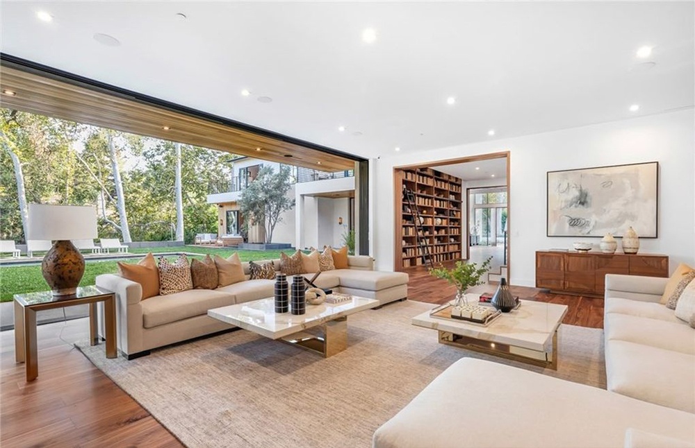 biet thu sang trong anh 8