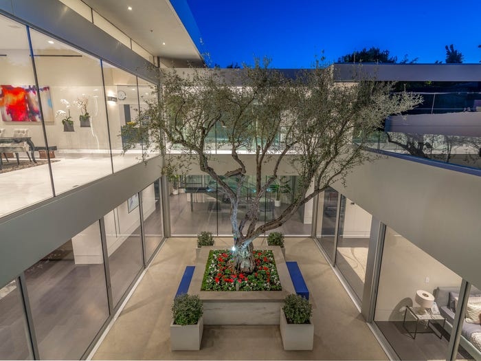 ty phu Trung Quoc anh 9