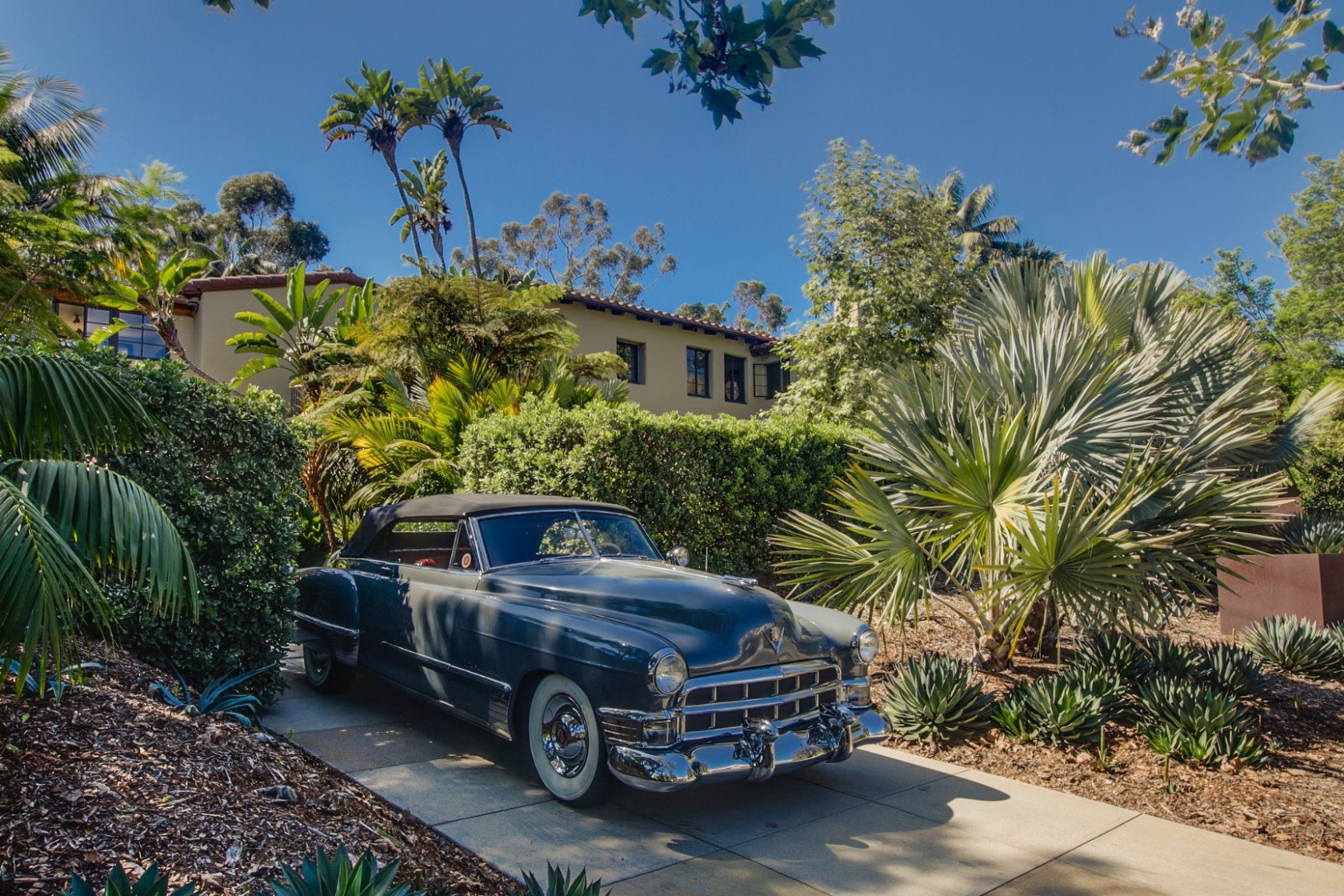 Biet thu co dien 19,5 trieu USD cua ty phu cong nghe hinh anh