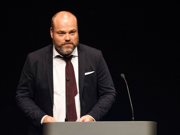 ty phu thoi trang anh 5