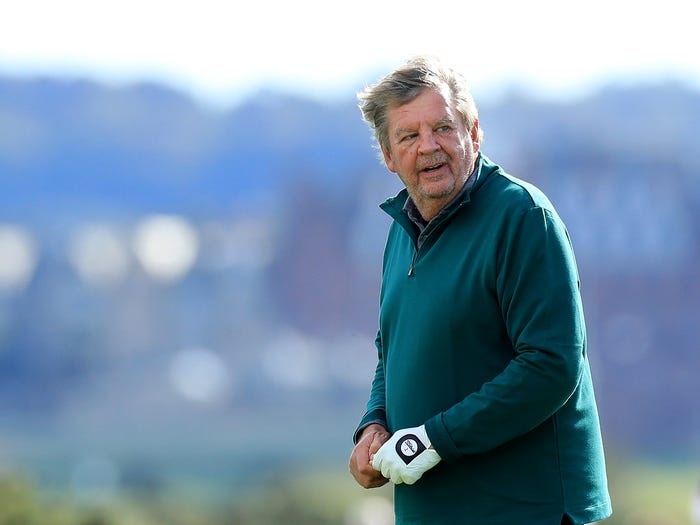 ty phu thoi trang anh 2