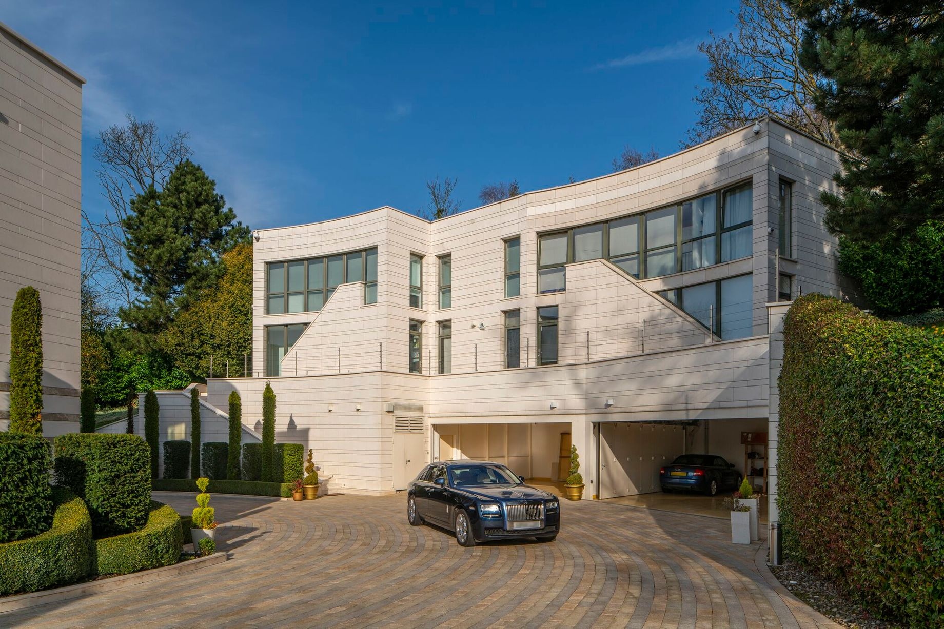 biet thu dat nhat anh 10