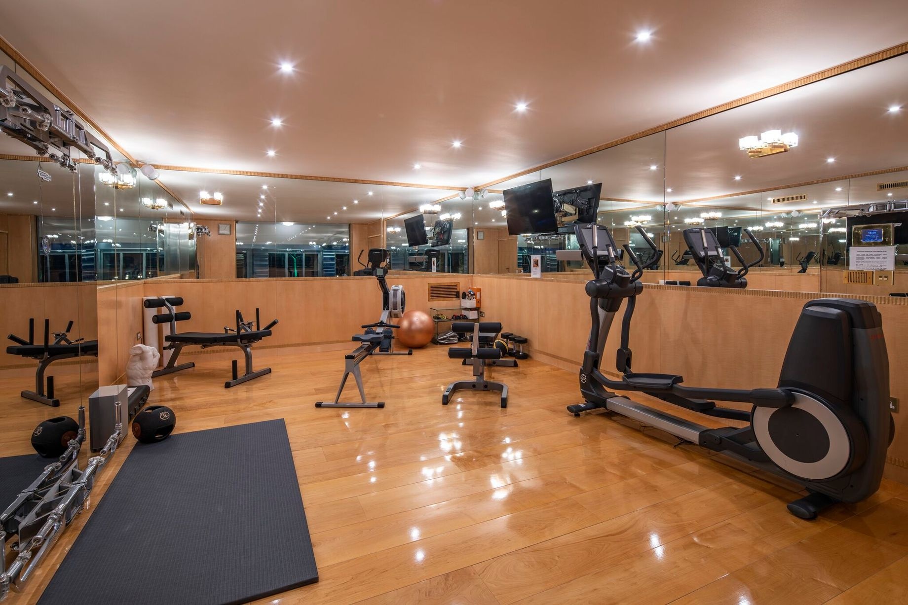 biet thu dat nhat anh 8