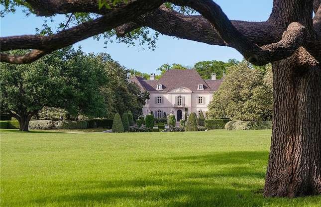 Nha 100 trieu USD anh 6