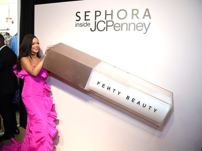 nu ca si giau nhat the gioi anh 5