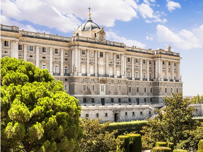 cung dien hoang gia anh 3