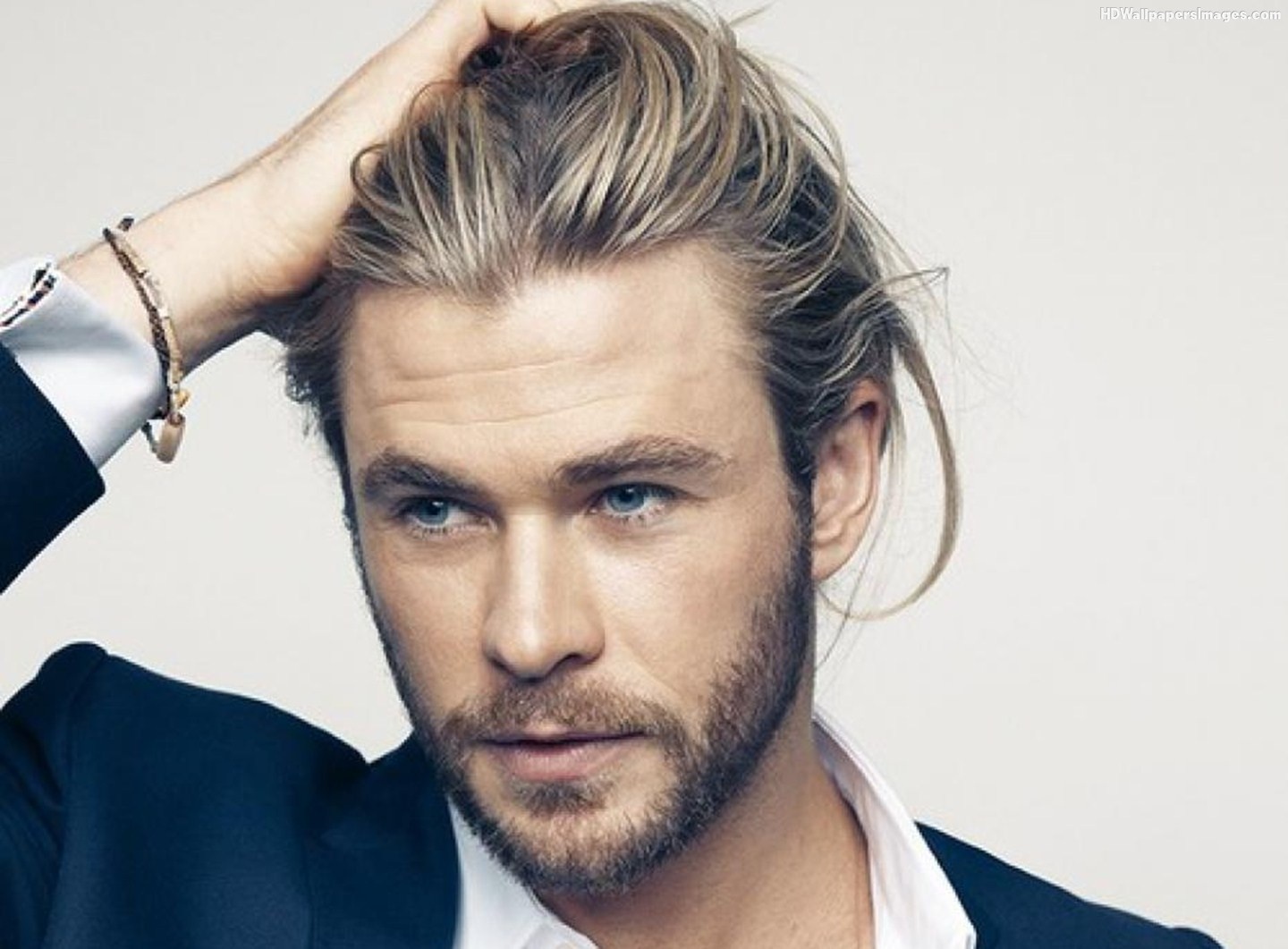 Biet thu 20 trieu USD ma 'Thor' Chris Hemsworth dung de tu cach ly hinh anh