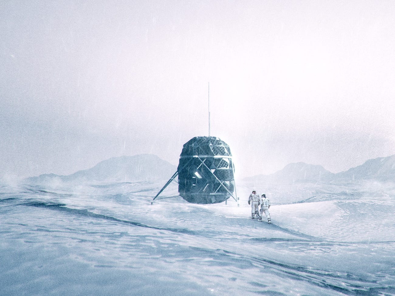 Ngoi nha ti hon phuc vu viec song tren Mat Trang hinh anh