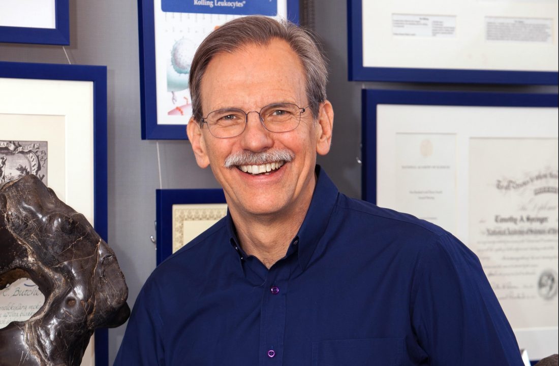 Giao su Harvard tro thanh ty phu USD hinh anh